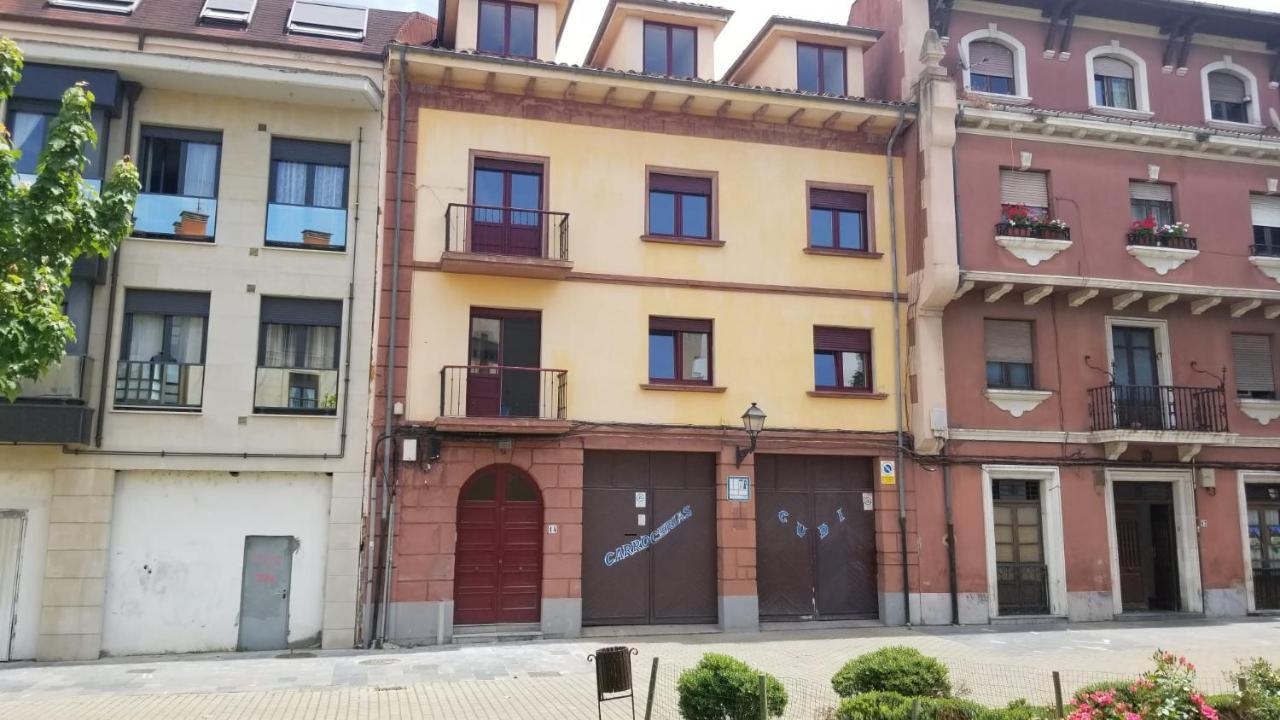 Apartamentos Santullano 1 Oviedo Exterior photo